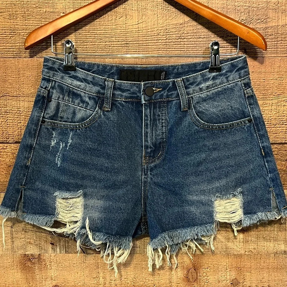 🌻 DenimX CutOff Distressed size XL Women’s Shorts - Picture 1 of 14